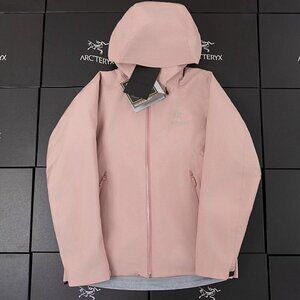 New!! Arc'teryx Beta series sports hooded hard shell jacket size M